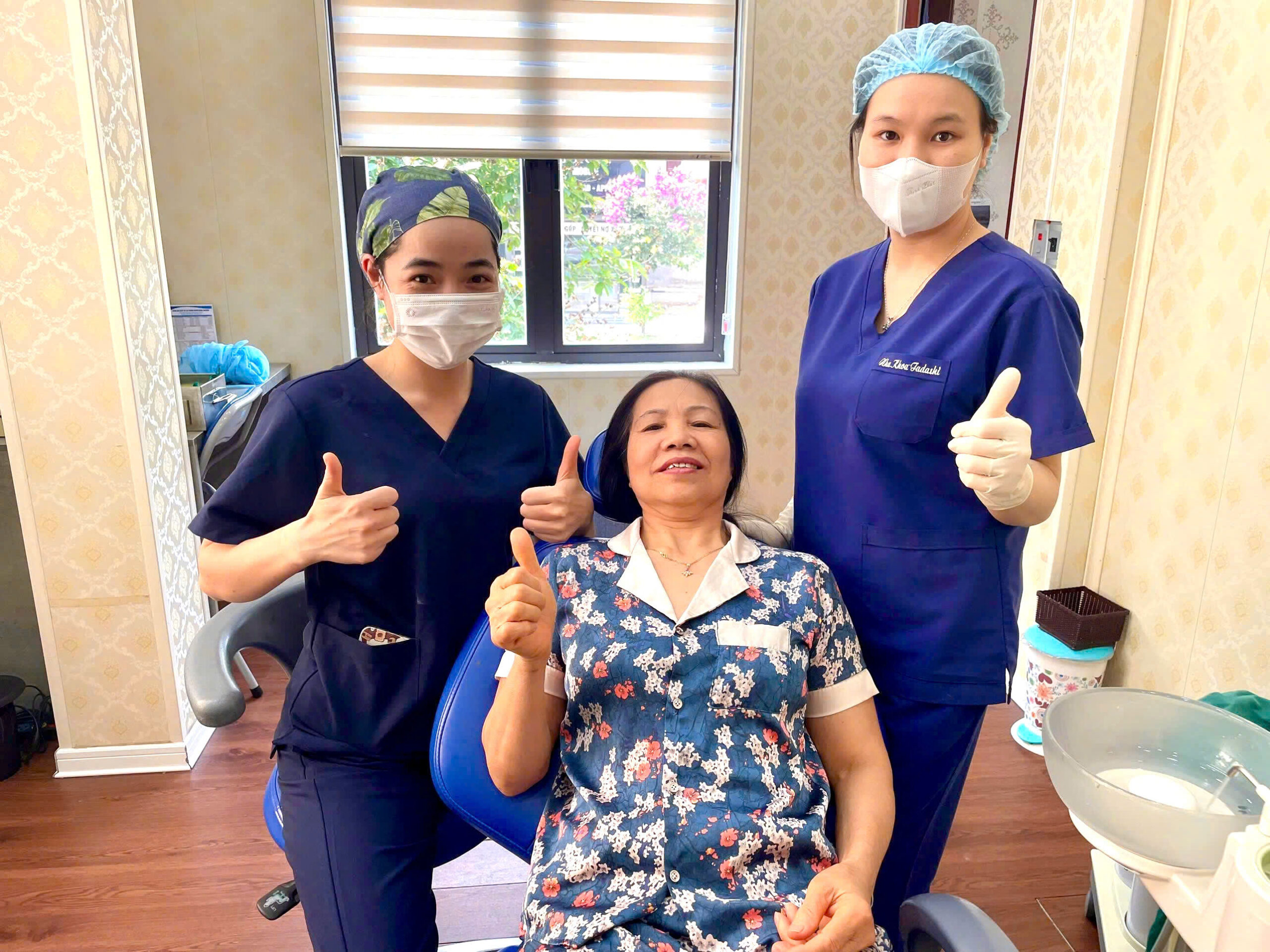 MÀNG PRF ĐƯỢC ỨNG DỤNG TRONG CẤY IMPLANT VÀ NHỔ RĂNG KHÔN (RĂNG SỐ 8)